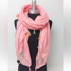 The perfectly adjusted scarf By D&Y